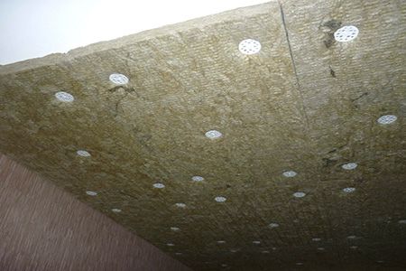 натяжные потолки со звукоизоляцией шуманет